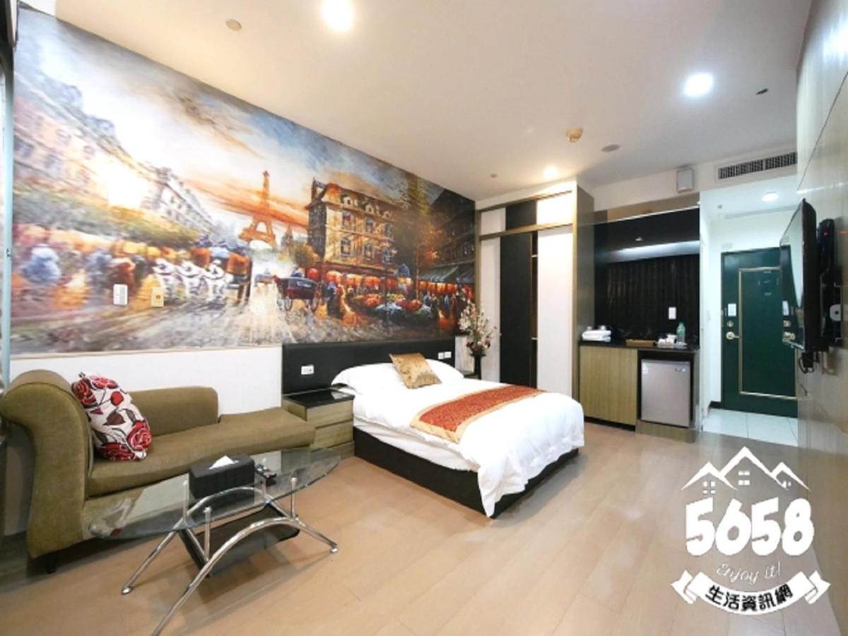 85 Season Apartment Kaohsiung Exterior photo