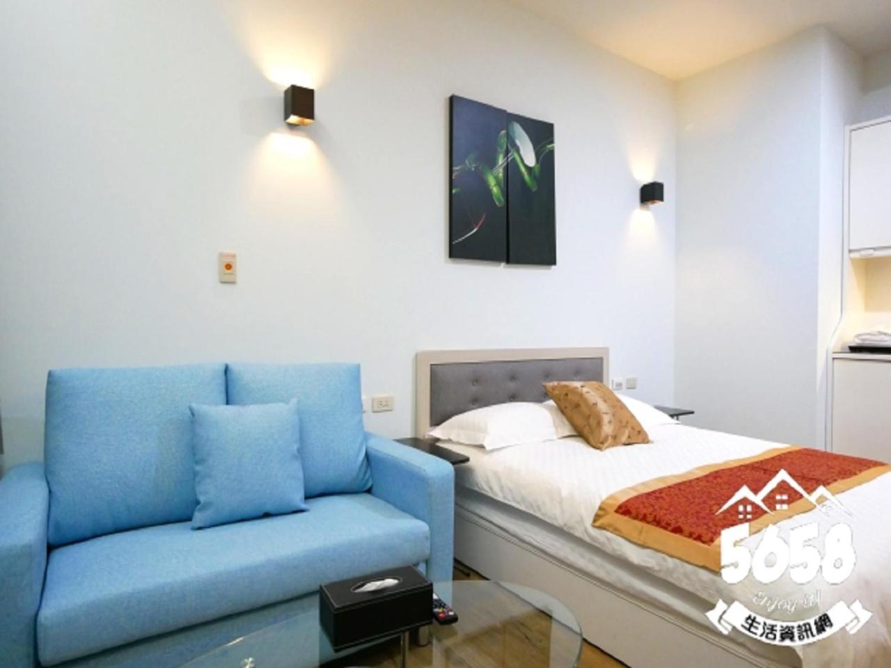 85 Season Apartment Kaohsiung Room photo