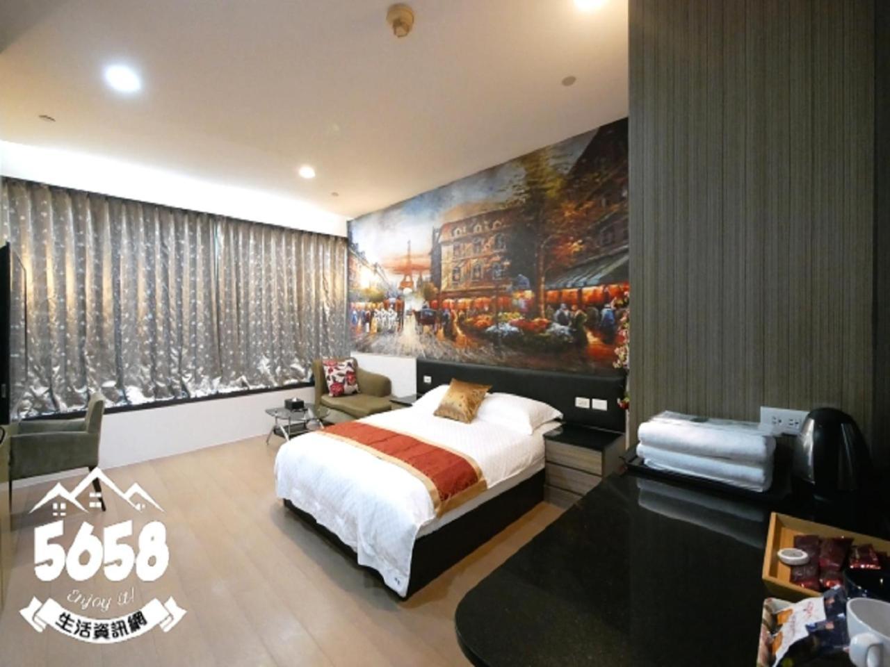 85 Season Apartment Kaohsiung Room photo